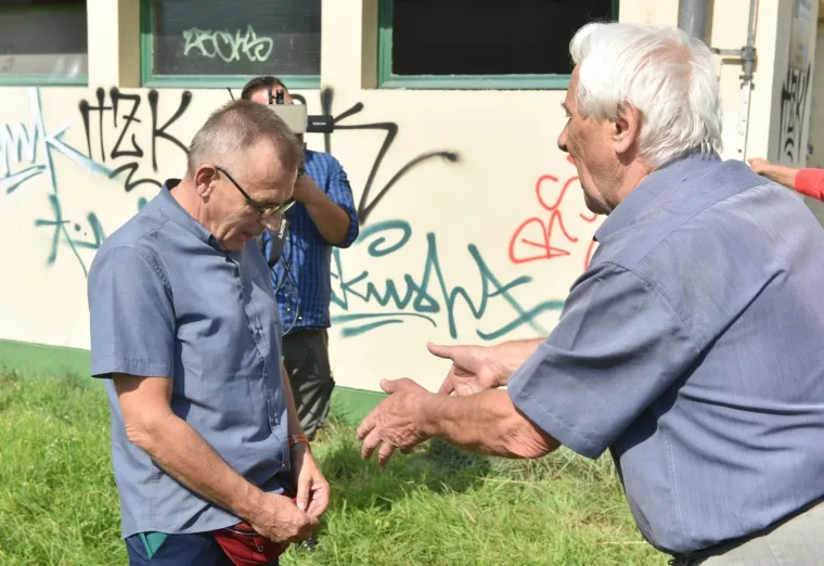 Epilog potopa u Zagrebu: Ogorčeni Trnjani napali predstavnike Hrvatskih voda