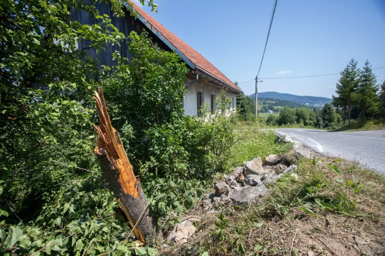&Scaron;to se dogodilo? Ovo je mjesto na kojem je Rajko Dujmić sletio s ceste, bori se za život u riječkoj bolnici