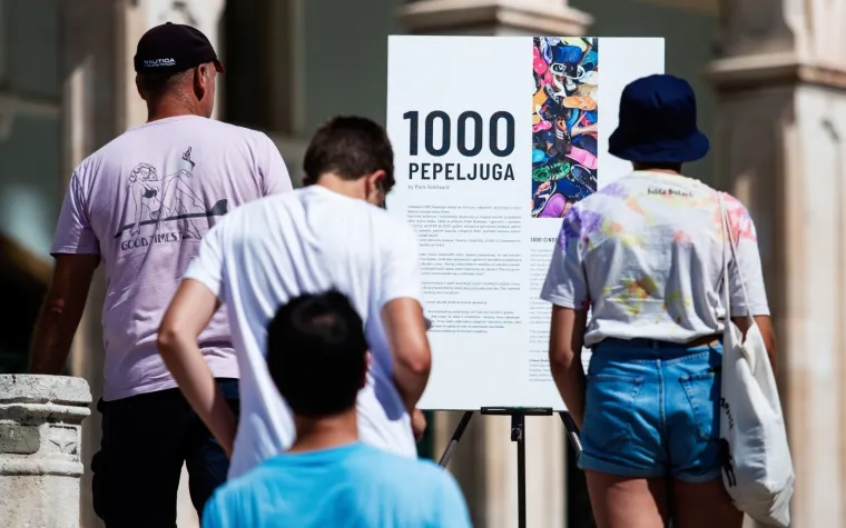 Kolekcija koje bi se posramila i Pepeljuga: Tisuću cipela zavr&scaron;ilo na splitskim Prokurativama sa snažnom ekolo&scaron;kom porukom