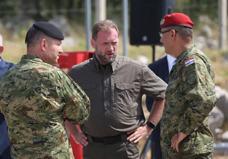 Vojni poligon 'Crvena zemlja' preimenovan u čast Josipu Markiću: 'Izazovi postoje, ali nisu veći od onih kada se branila Domovina'