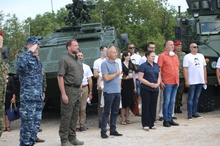 Vojni poligon 'Crvena zemlja' preimenovan u čast Josipu Markiću: 'Izazovi postoje, ali nisu veći od onih kada se branila Domovina'