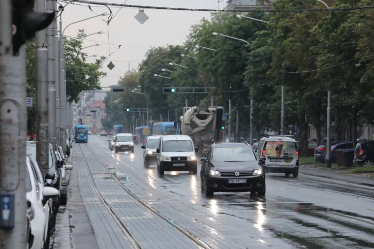 Radni tjedan započeo ki&scaron;om: Nakon užarenog vikenda stiglo osvježenje u Zagreb