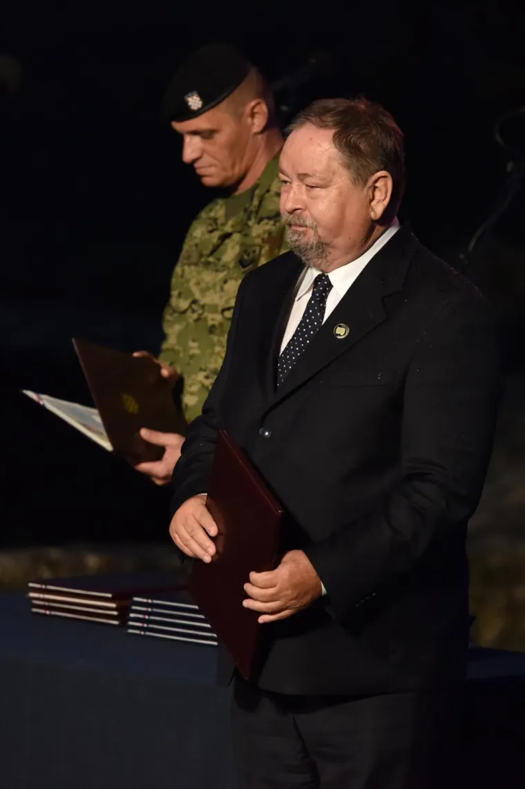 Milanović na prijemu na Kninskoj tvrđavi uručio odlikovanja: 'Dug časti nakon 25 godina'