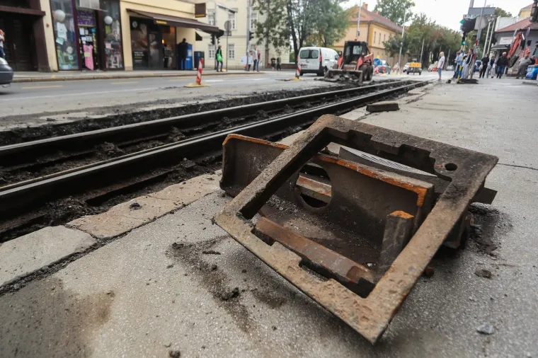 Ljeto u Zagrebu, radovi u gradu: U Ilici se stvara gužva, izmje&scaron;teno i tramvajsko stajali&scaron;te