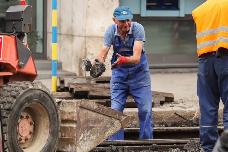 Ljeto u Zagrebu, radovi u gradu: U Ilici se stvara gužva, izmje&scaron;teno i tramvajsko stajali&scaron;te