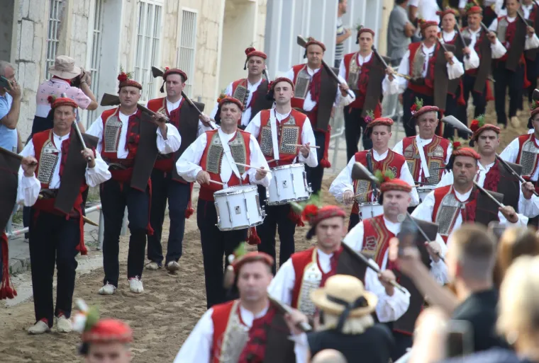 Prva pobjeda u natjecanju u karijeri: Slavodobitnik 305. Sinjske alke je Ivo Zorica