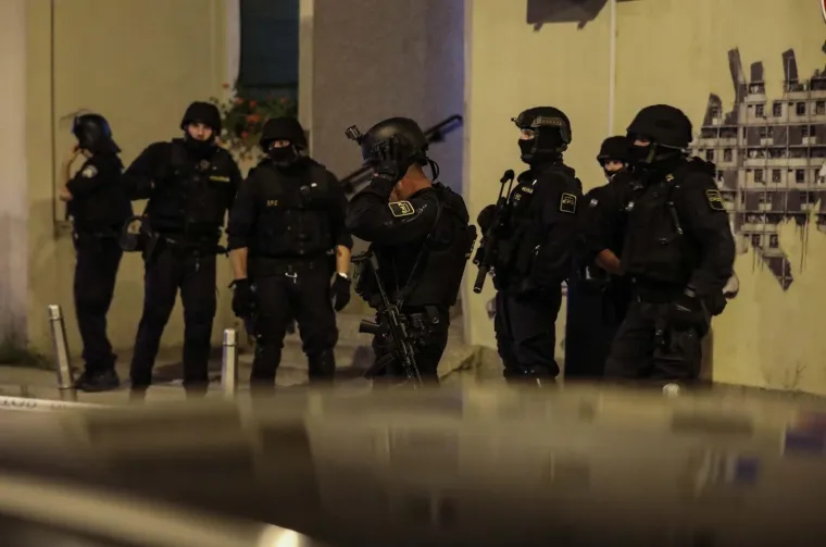 Pucnjava u Dugavama: Ozlijeđen mu&scaron;karac, pružena mu je pomoć