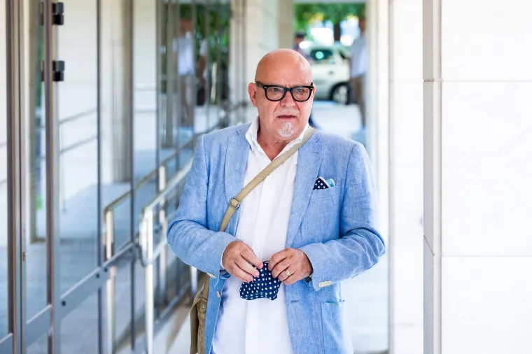 Suđenje trostrukom ubojici Filipu Zavadlavu: U lancima doveden na splitski sud