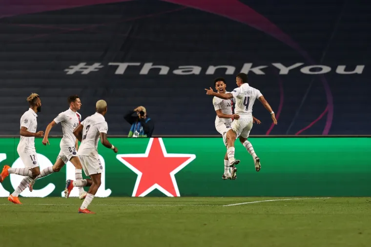 [FOTO] DRAMATIČNI PRIZORI: Ovako su izgledale infarktne posljednje minute na Lužu; Pogledajte Pa&scaron;alićevo lice nakon gola