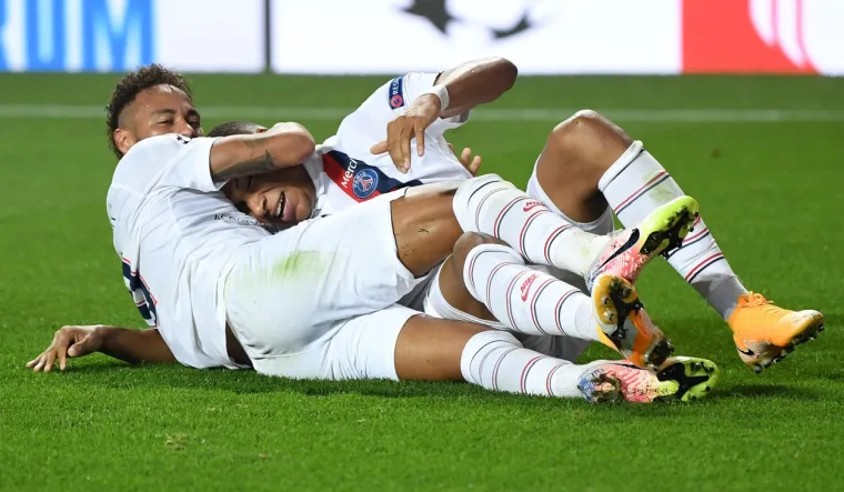 [FOTO] DRAMATIČNI PRIZORI: Ovako su izgledale infarktne posljednje minute na Lužu; Pogledajte Pa&scaron;alićevo lice nakon gola