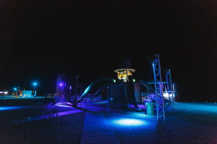 Zabranjen rad nakon ponoći na vrhuncu turističke sezone: Ovako je sinoć izgledao noćni život Splita i Zrća