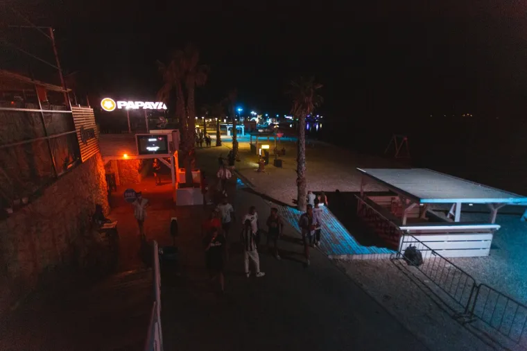 PUSTO I NEVIĐENO: Klubovi na Zrću nakon ponoći prazni zbog strožih mjera