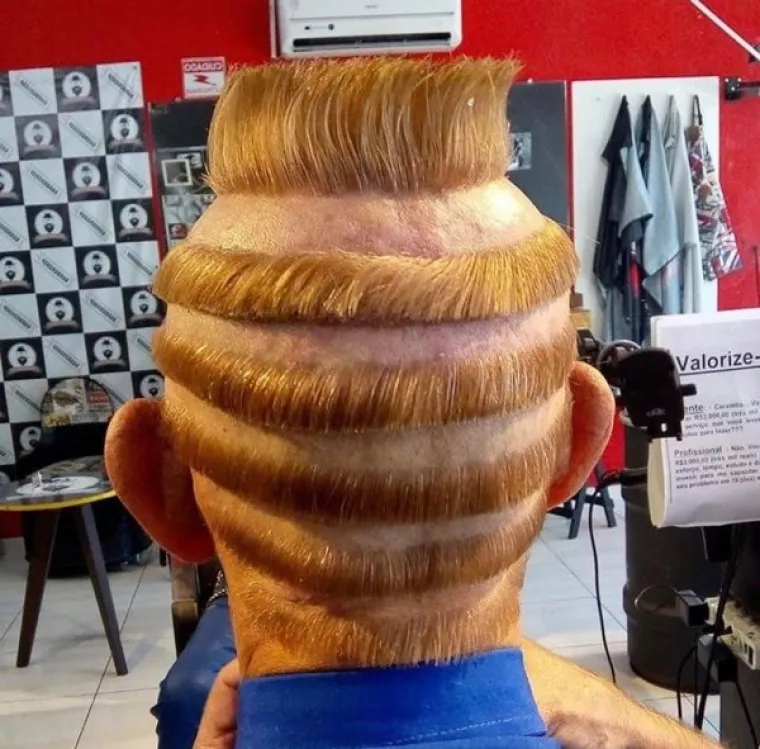 PRIZORI KOJI PROGONE FRIZERE U NOĆNIM MORAMA: Vjerujte nam, gore frizure od ovih sigurno nikada niste vidjeli