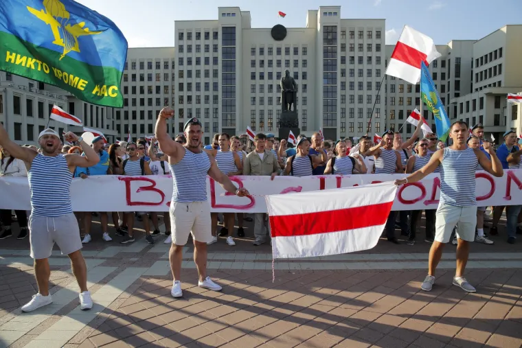 Najmasovniji prosvjed u povijesti Bjelorusije: 'Deseci tisuća ljudi na ulicama Minska tražilo ostavku Luka&scaron;enka'