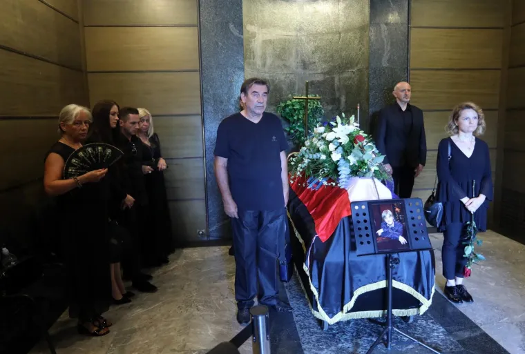 Posljednji ispraćaj Rajka Dujmića na groblju Krematorij