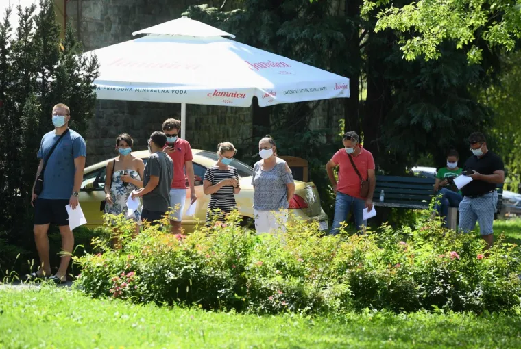 Navala na testiranje na koronavirus u Zagrebu: Građani nervozni, ambulante od sutra rade cijeli dan