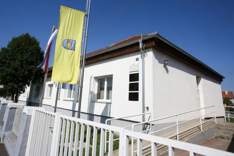 Sumanuti pohod u Baranji: Mu&scaron;karca koji je odvijačem izbo dječaka i djevojčicu priveli na sud u Osijeku