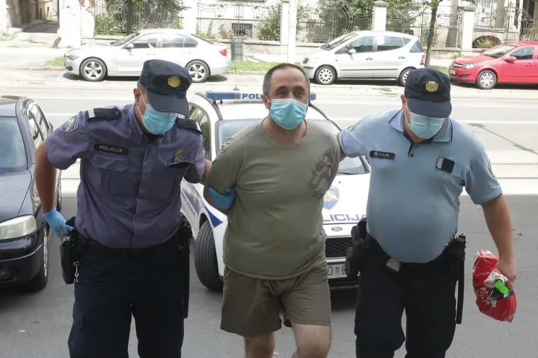 Sumanuti pohod u Baranji: Mu&scaron;karca koji je odvijačem izbo dječaka i djevojčicu priveli na sud u Osijeku