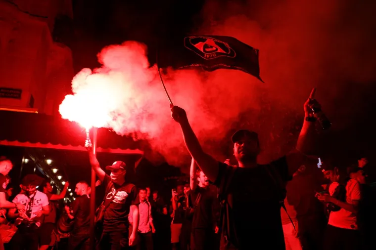 NAVIJAČI PSG-A U TRANSU: Pogledajte kako slave povijesni rezultat francuskog prvaka