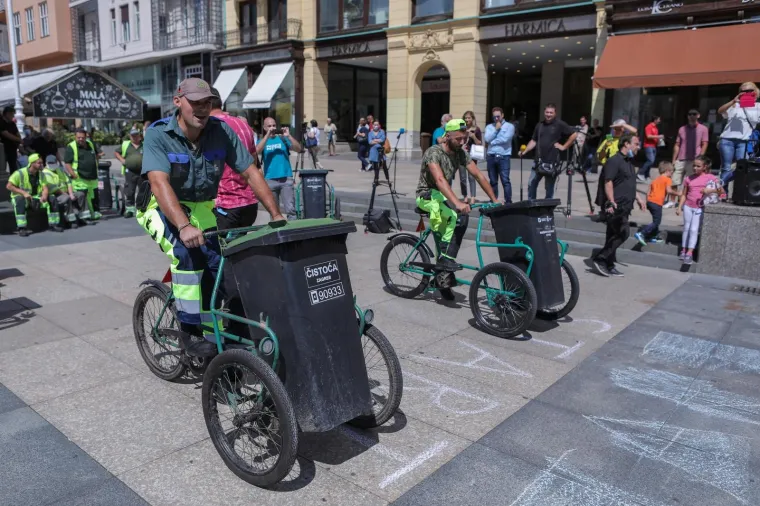 Najluđa utrka u Zagrebu: Čistači na trokolicama jurili centrom, novi pobjednik nakon 10 godina!