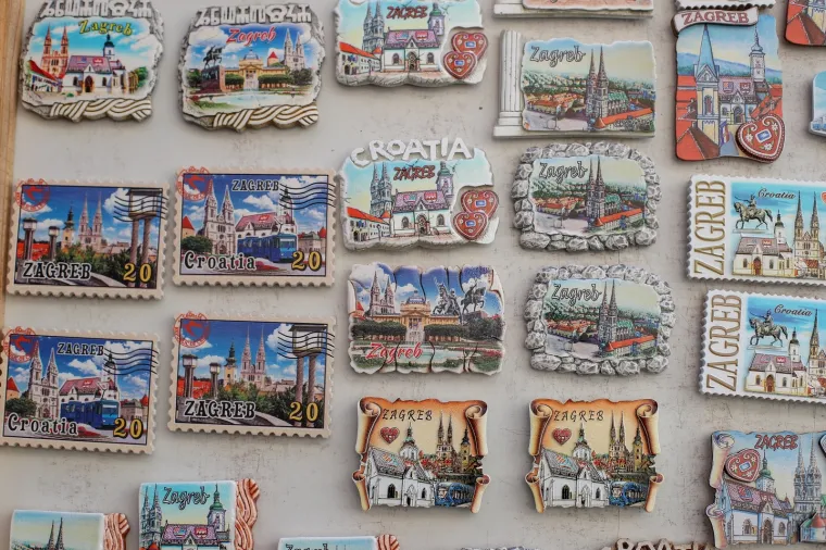 Koronavirus ili masovni godi&scaron;nji odmori? Pogledajte jezivo puste ulice Zagreba!