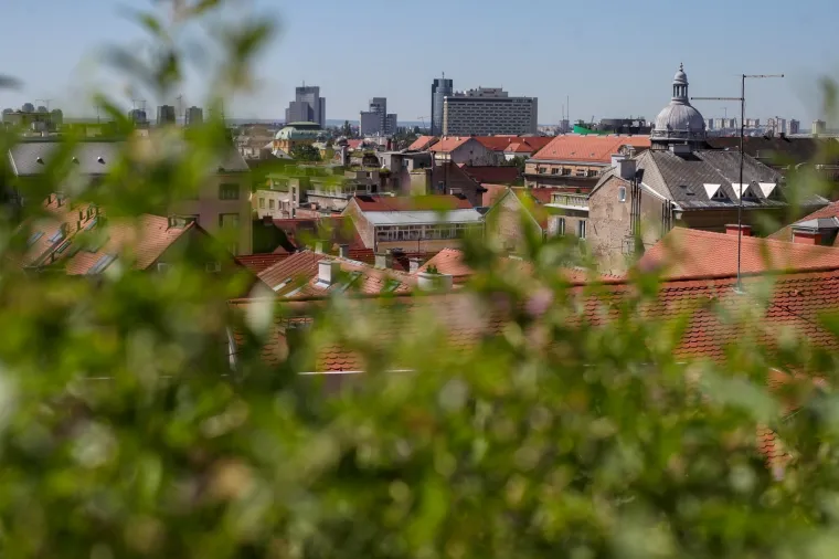Koronavirus ili masovni godi&scaron;nji odmori? Pogledajte jezivo puste ulice Zagreba!