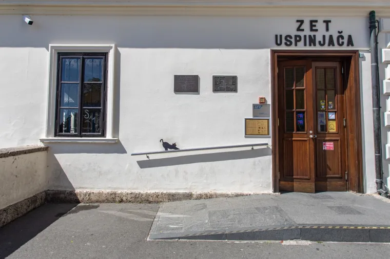 Sjećate li se slomljenog srca koje je obi&scaron;lo svijet? Pro&scaron;ećite 'Okolo' ljep&scaron;om stranom Zagreba - posveta 'ranjenome gradu'