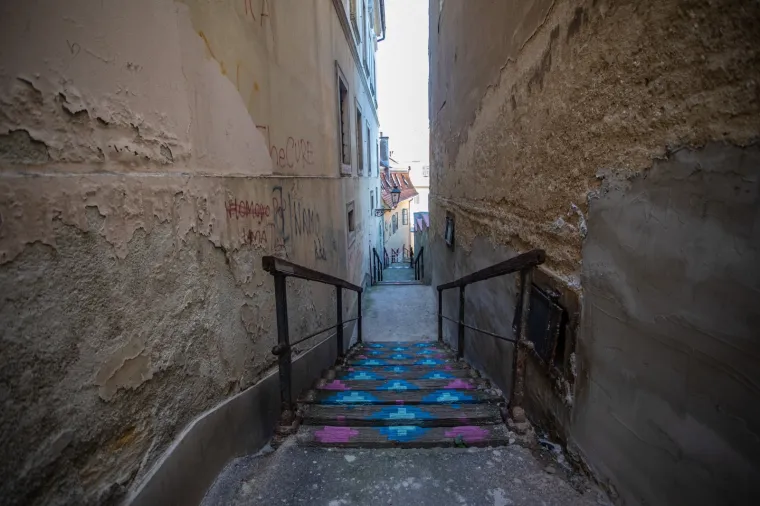 Sjećate li se slomljenog srca koje je obi&scaron;lo svijet? Pro&scaron;ećite 'Okolo' ljep&scaron;om stranom Zagreba - posveta 'ranjenome gradu'