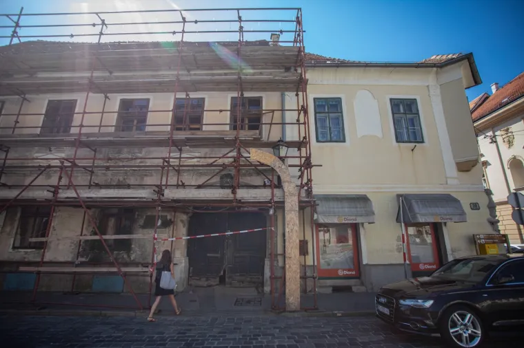 Sjećate li se slomljenog srca koje je obi&scaron;lo svijet? Pro&scaron;ećite 'Okolo' ljep&scaron;om stranom Zagreba - posveta 'ranjenome gradu'