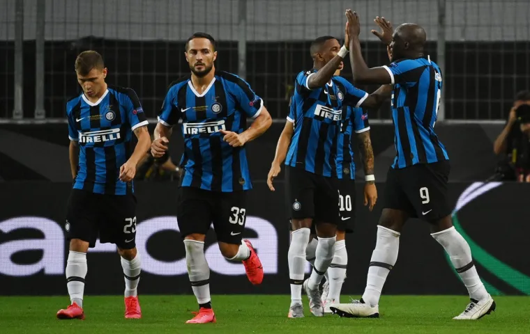 [FOTO] ATOMSKO FINALE EUROPSKE LIGE: Golovi padaju kao na traci, ovo nije za gledatelje slabijeg srca