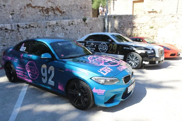 Melem za oči u Dubrovniku: Pogledajte kakvi su luksuzni i bijesni automobili stigli u grad