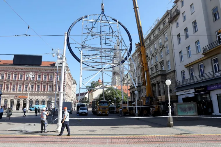 Znakovi vremena u Zagrebu iz sjećanja: Nema više loga Plive na Trgu, tvornica tko se sjeća još?