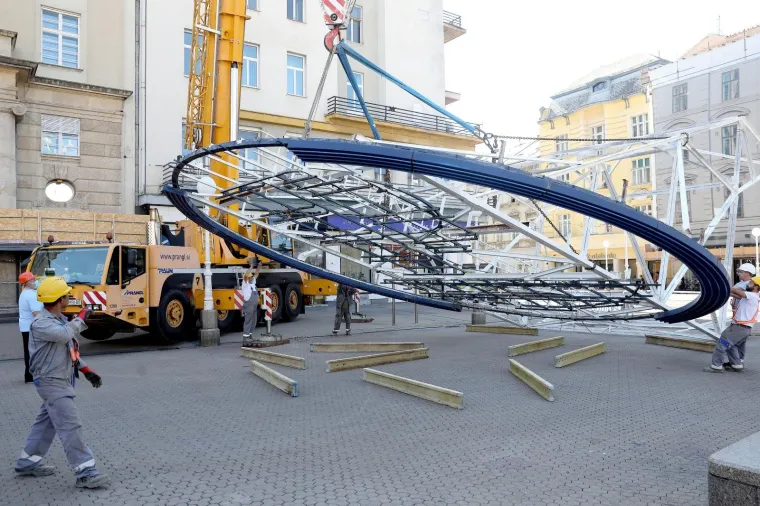 Znakovi vremena u Zagrebu iz sjećanja: Nema vi&scaron;e loga Plive na Trgu, tvornica tko se sjeća jo&scaron;?