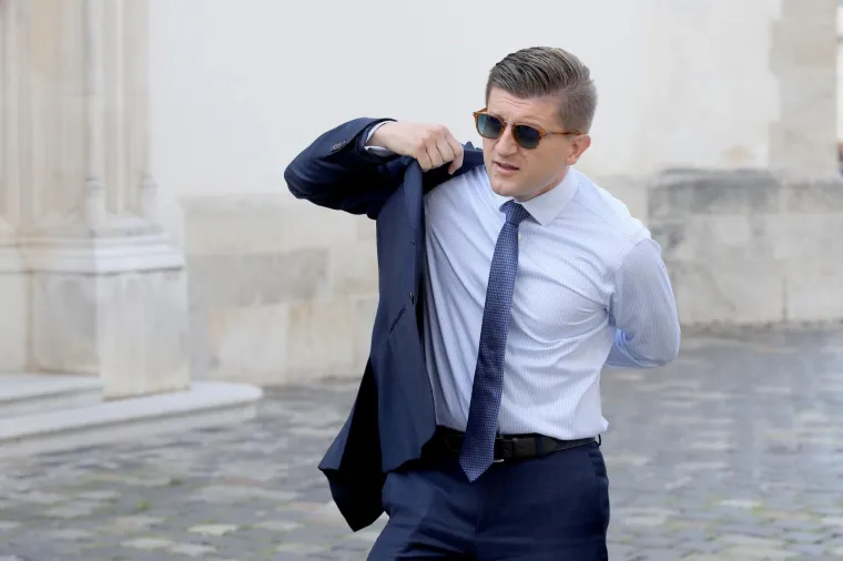 Jedan ima vi&scaron;e od 8 milijuna kn! Ovo je 5 članova Vlade koji su najvi&scaron;e u&scaron;tedjeli