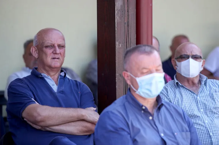 Zapovjednici ratnih postrojba na braniku ministra branitelja: 'Ti koji su Tomi stavili lanac oko vrata, misle i nama staviti lanac oko vrata'