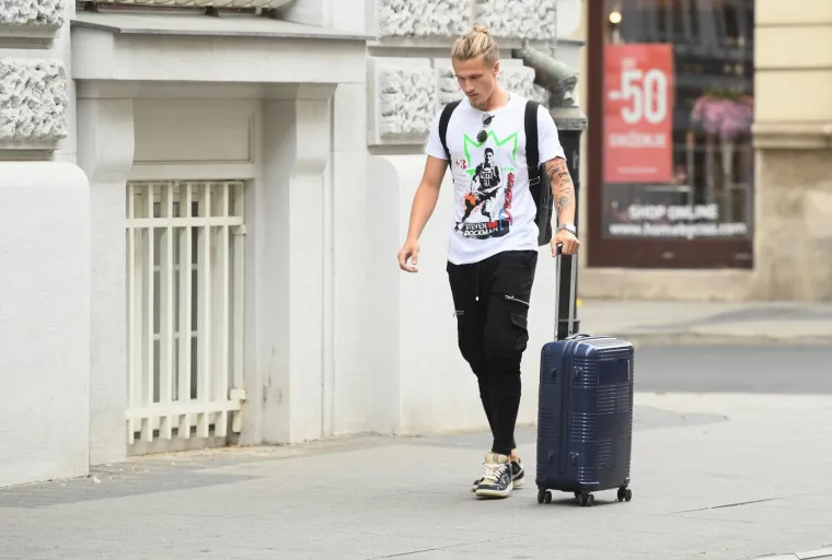 VATRENI STIGLI U ZAGREB: Lovren, Kramarić, Pa&scaron;alić i dru&scaron;tvo plijenili pažnju prolaznika