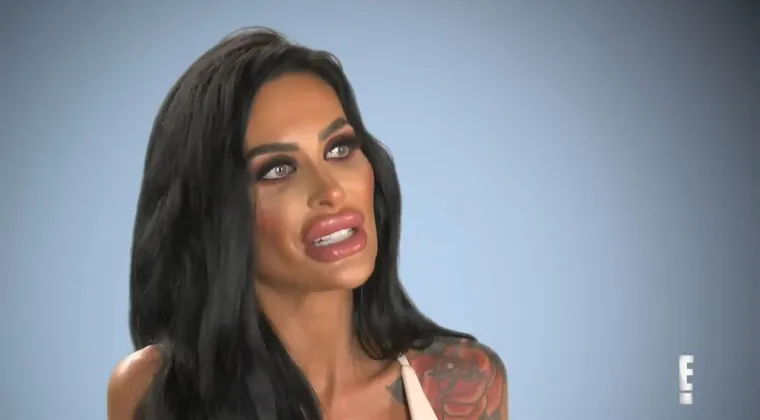 PRELETJELA POLA SVIJETA JER ŽELI JO&Scaron; VEĆE GRUDI: Vidite li za&scaron;to joj ih liječnici ne žele napraviti?