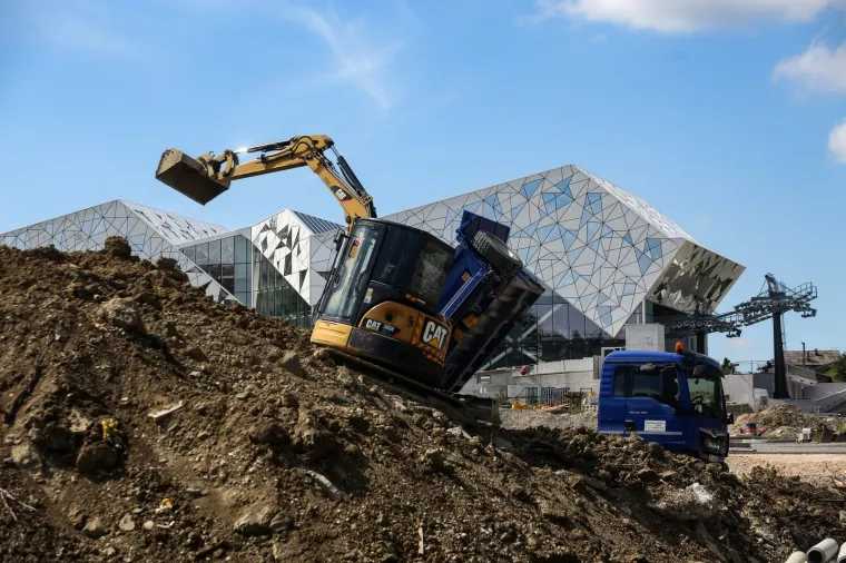 Pogledajte fini&scaron;iranje radova na sljemenskoj žičari: Pobne vožnje samo &scaron;to nisu krenule!