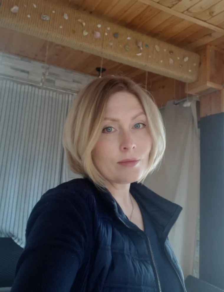 'MI NISMO ZA OTPIS': Žene starije od 40 iz protesta dijele svoje fotke. I stvarno, tko kaže da one ne mogu zagolicati ma&scaron;tu?