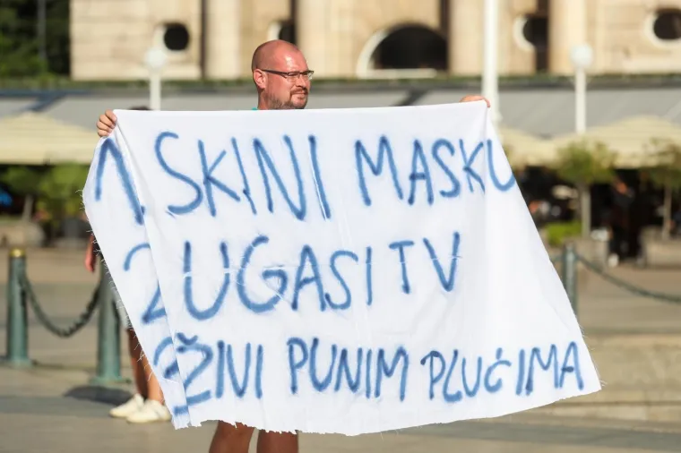 Sudionici Festivala slobode okupljaju se na Trgu bana Jelačića