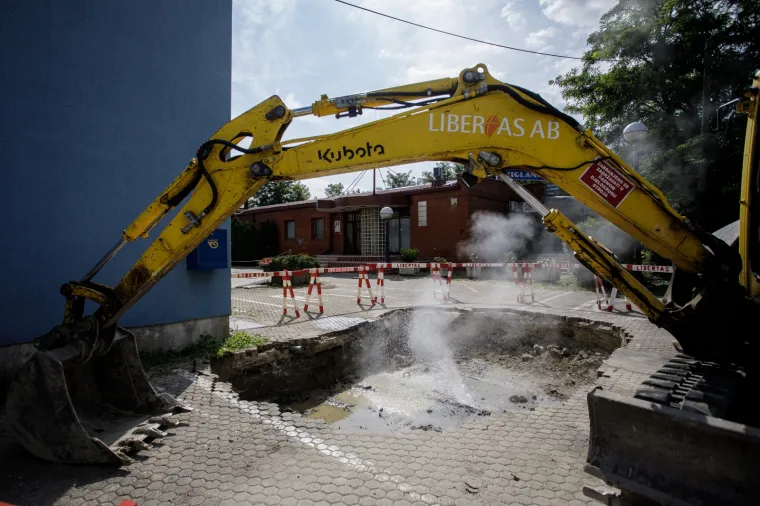Velik dio Zagreba nema tople vode, opet je pukao vrelovod