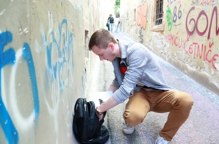 Kako je Luka pomogao malenome šišmišu: Svi su samo prolazili, jedino je on stao i provjerio je li živ