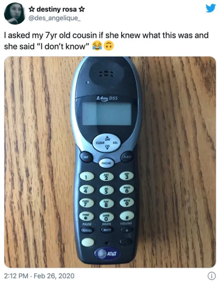 12 SLIKA ZBOG KOJIH ĆETE SE OSJEĆATI STARO: Kad vidite za &scaron;to dana&scaron;nji klinci nikad nisu čuli, past ćete pod stol