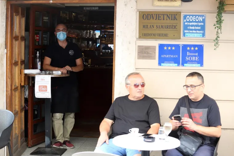 Sat vremena nije se mogla popiti kava: Ugostitelji prestali posluživati goste i tako poslali snažnu poruku