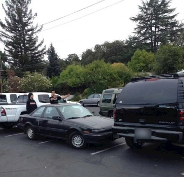 Tko im je dao vozačku? Ovi ljudi su antitalenti kad je u pitanju parkiranje