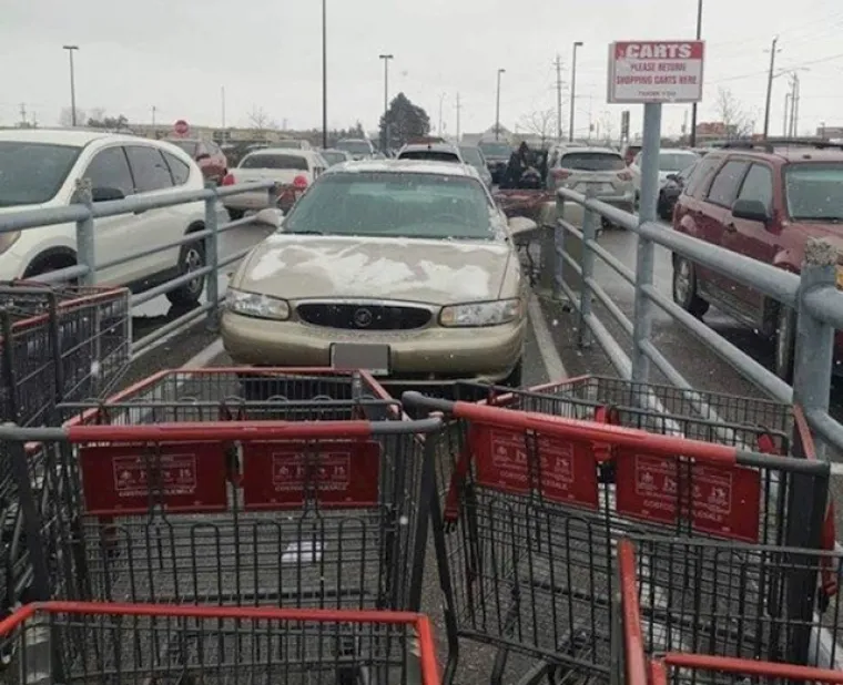 Tko im je dao vozačku? Ovi ljudi su antitalenti kad je u pitanju parkiranje