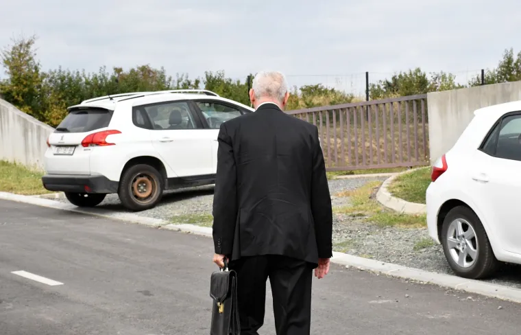 Pretres obiteljske kuće osumnjičenog gradonačelnika i saborskog zastupnika Vinka Grgića