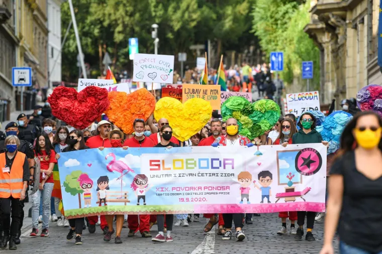 POVORKA PONOSA PO PRVI PUTA KRENULA S TRGA SVETOG MARKA: Ove godine pod sloganom 'Sloboda unutar i izvan četiri zida'