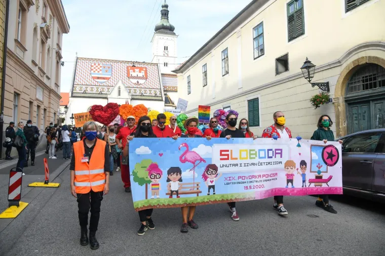 POVORKA PONOSA PO PRVI PUTA KRENULA S TRGA SVETOG MARKA: Ove godine pod sloganom 'Sloboda unutar i izvan četiri zida'