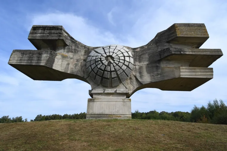 Milanović i Mesić s antifa&scaron;istima obilježili 75. godi&scaron;njicu oslobođenja sjeverozapadne Hrvatske